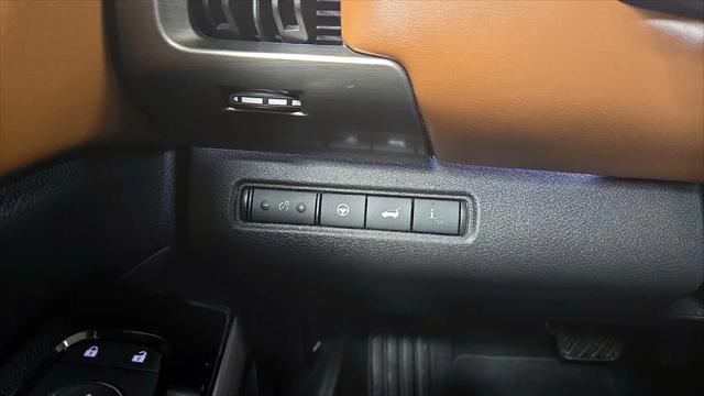2024 Nissan Pathfinder Platinum FWD