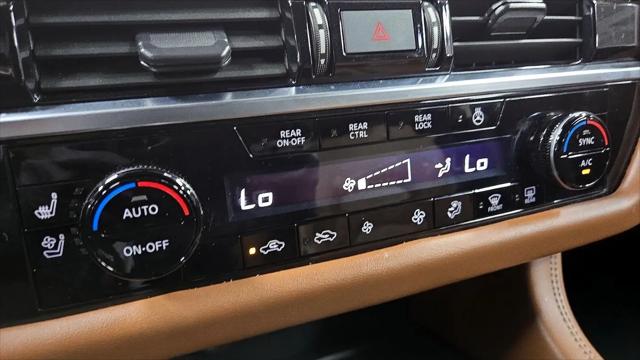 2024 Nissan Pathfinder Platinum FWD