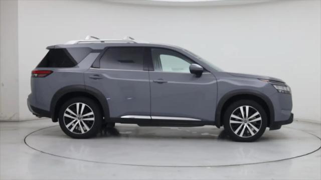 2024 Nissan Pathfinder Platinum FWD