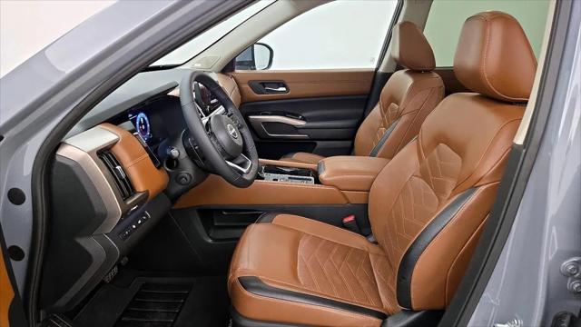 2024 Nissan Pathfinder Platinum FWD