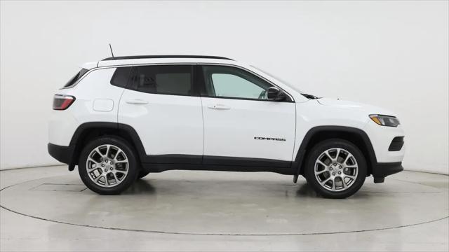 2022 Jeep Compass Latitude Lux 4x4