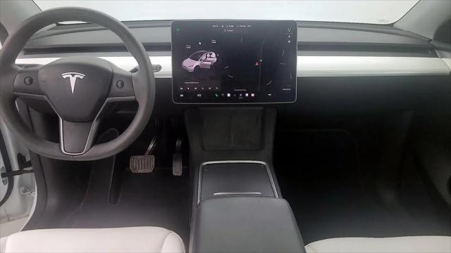 2024 Tesla Model Y Long Range Dual Motor All-Wheel Drive