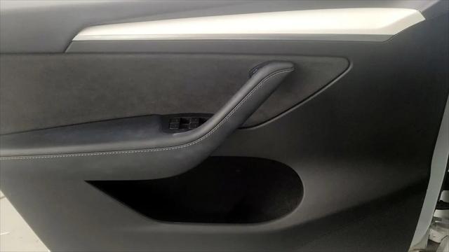 2024 Tesla Model Y Long Range Dual Motor All-Wheel Drive