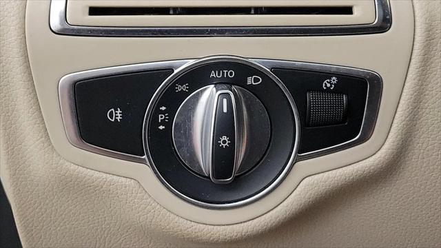 2020 Mercedes-Benz C-CLASS C 300 C 300