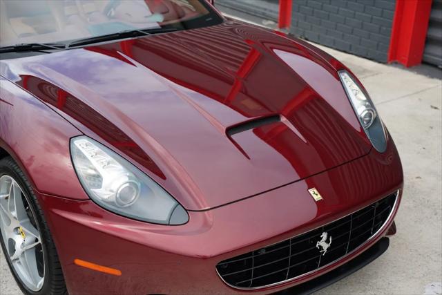 2010 Ferrari California Standard