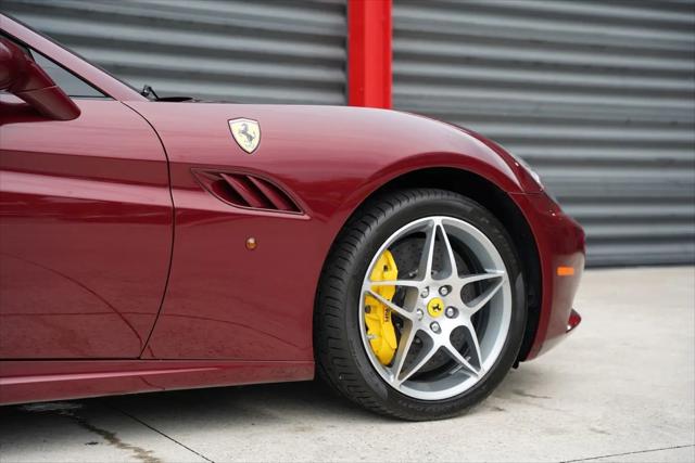 2010 Ferrari California Standard