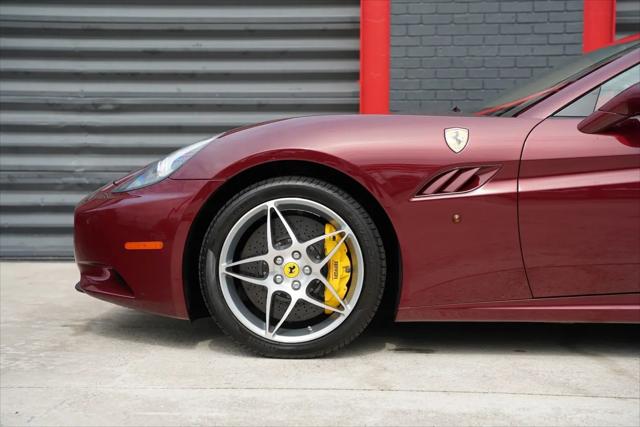 2010 Ferrari California Standard