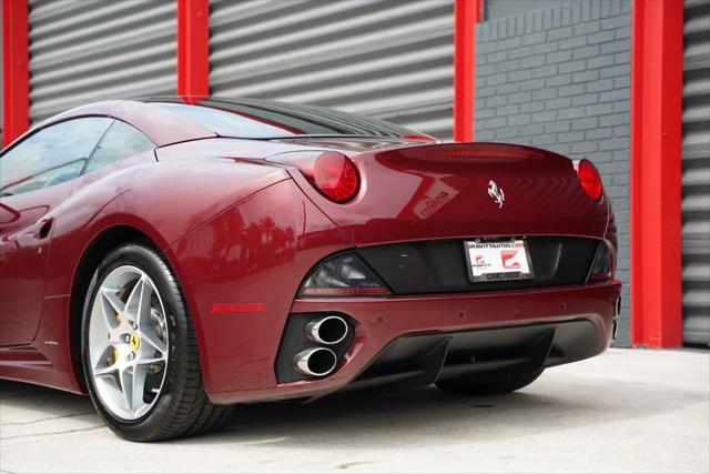 2010 Ferrari California Standard
