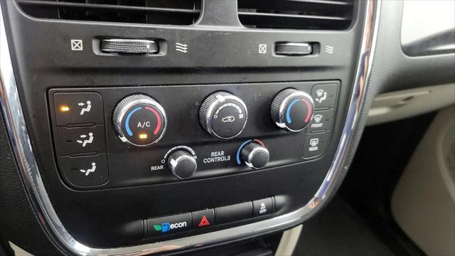 2020 Dodge Grand Caravan SE