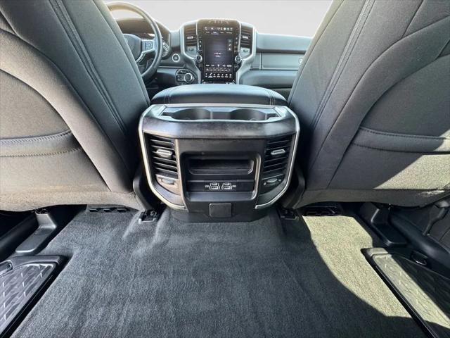 2023 Ram 1500 Big Horn Crew Cab 4x4 5'7" Box