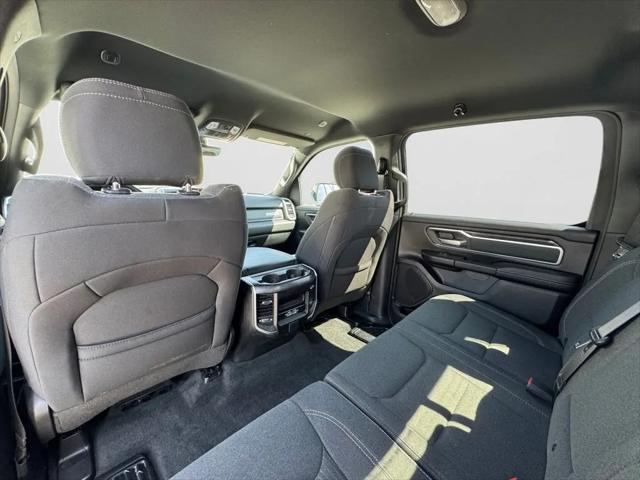 2023 Ram 1500 Big Horn Crew Cab 4x4 5'7" Box