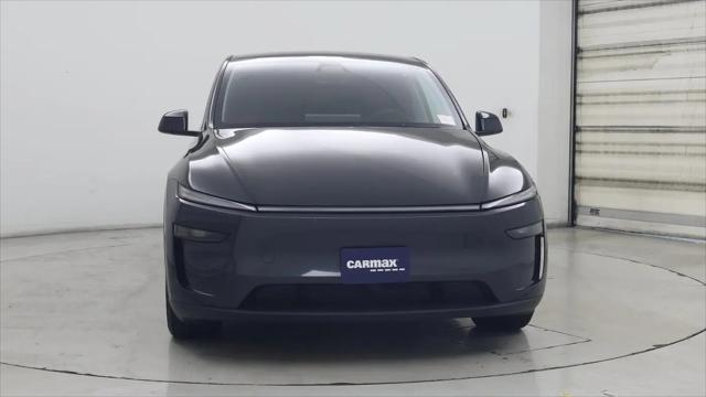 2026 Tesla Model Y Premium Rear-Wheel Drive