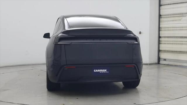 2026 Tesla Model Y Premium Rear-Wheel Drive