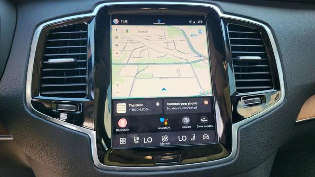 2023 Volvo XC90 B5 Plus