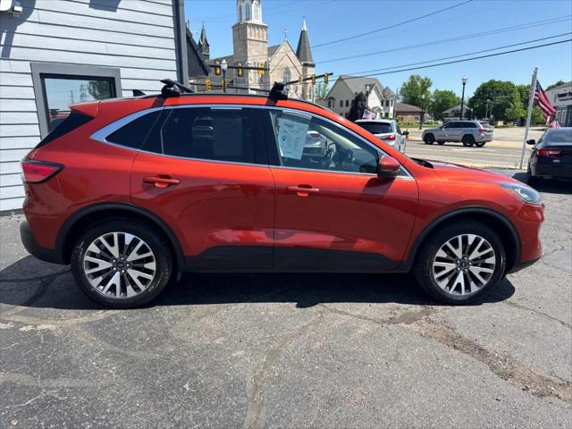2020 Ford Escape Titanium