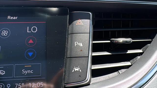 2023 Buick Enclave Essence AWD