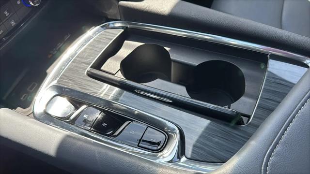 2023 Buick Enclave Essence AWD