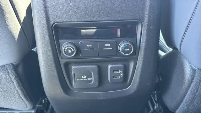 2023 Buick Enclave Essence AWD