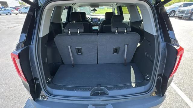 2023 GMC Acadia AWD SLE
