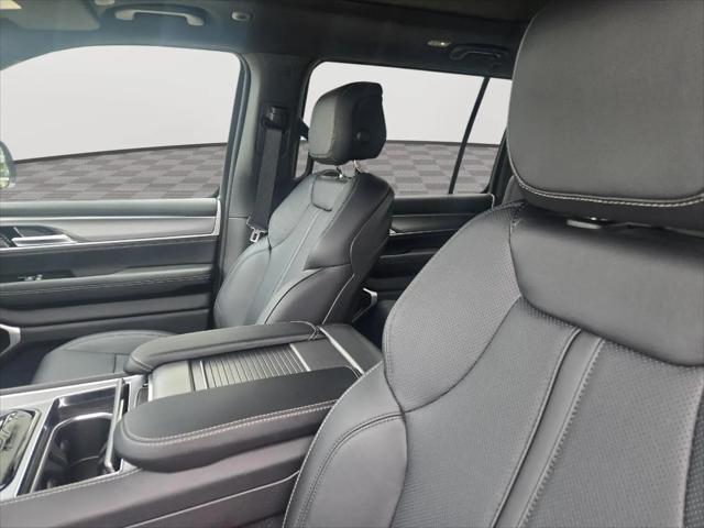 2026 Jeep Grand Wagoneer Upland 4x4