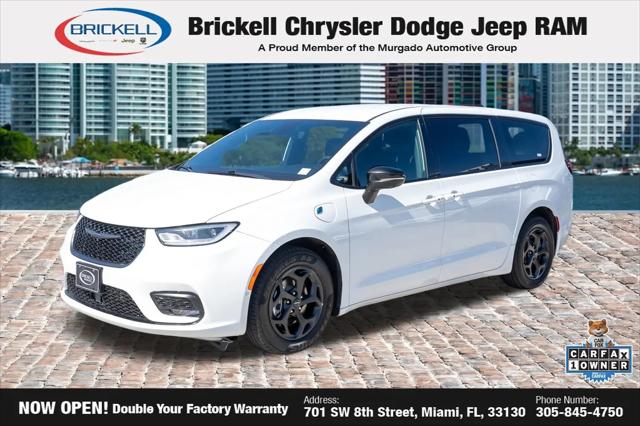 2024 Chrysler Pacifica Hybrid S Appearance Pkg for sale in Miami, FL