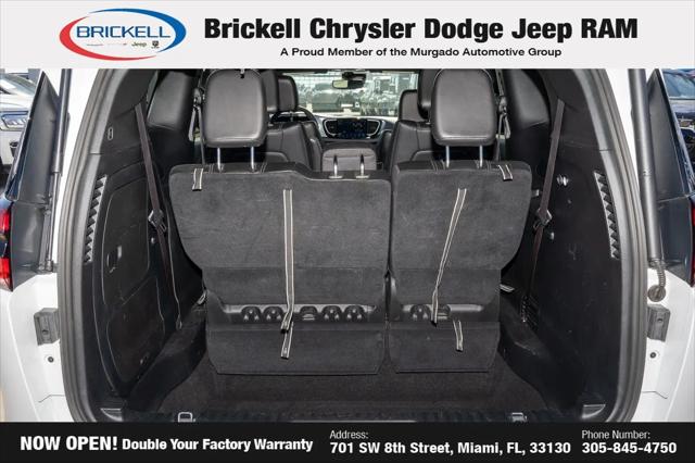 2024 Chrysler Pacifica Hybrid S Appearance Pkg