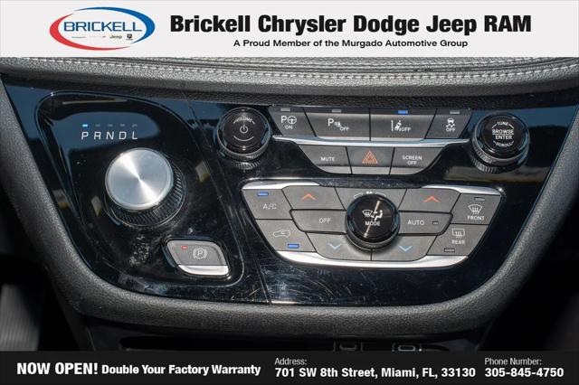 2024 Chrysler Pacifica Hybrid S Appearance Pkg