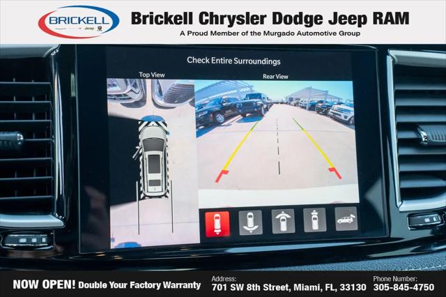 2024 Chrysler Pacifica Hybrid S Appearance Pkg
