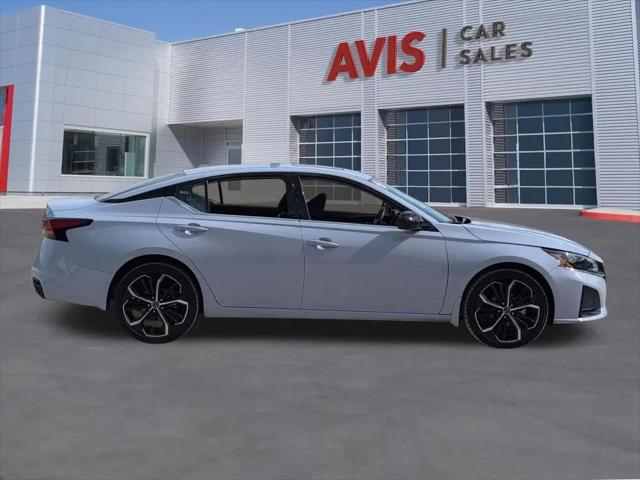2025 Nissan Altima SR AWD