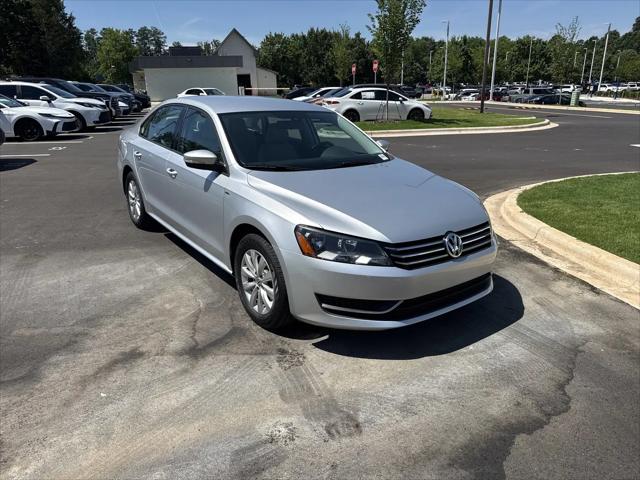 2014 Volkswagen Passat 1.8T Wolfsburg Edition
