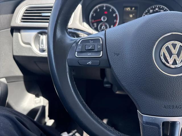 2014 Volkswagen Passat 1.8T Wolfsburg Edition