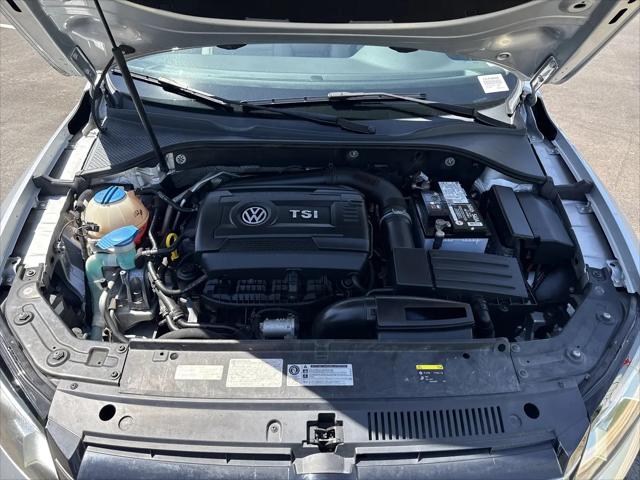 2014 Volkswagen Passat 1.8T Wolfsburg Edition