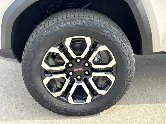 2026 GMC Canyon AT4, 4WD
