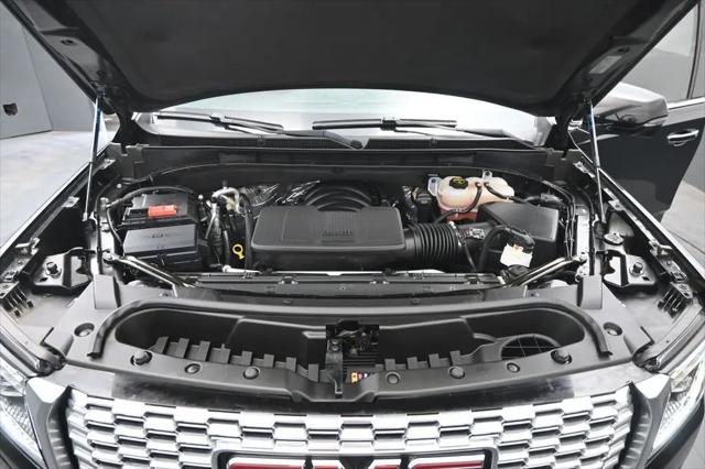 2024 GMC Yukon XL 4WD Denali