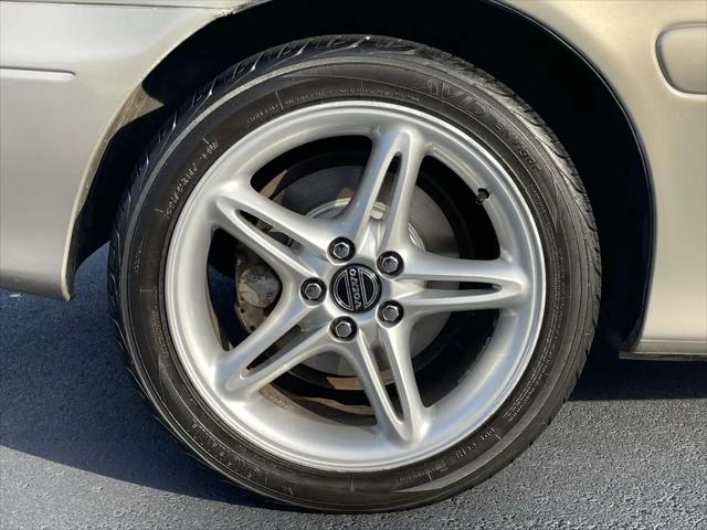 2002 Volvo C70 LT