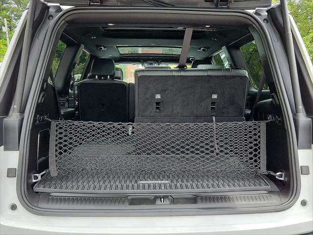 2024 Jeep Wagoneer Series II Carbide 4x4