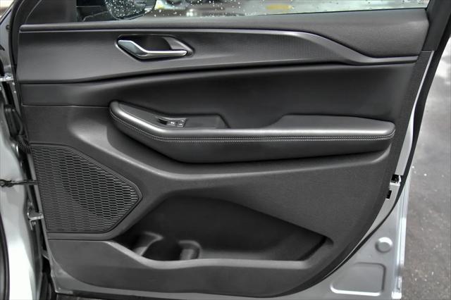 2024 Jeep Grand Cherokee L Altitude 4x4