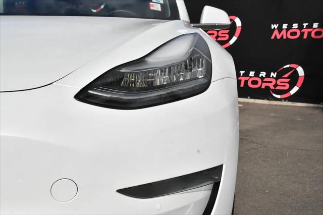 2020 Tesla Model 3 Standard Range Rear-Wheel Drive