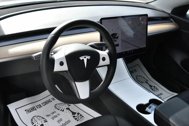 2020 Tesla Model 3 Standard Range Rear-Wheel Drive
