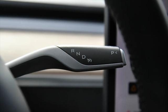 2020 Tesla Model 3 Standard Range Rear-Wheel Drive