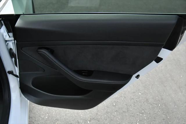 2020 Tesla Model 3 Standard Range Rear-Wheel Drive