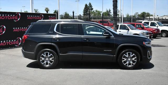 2023 GMC Acadia AWD SLT