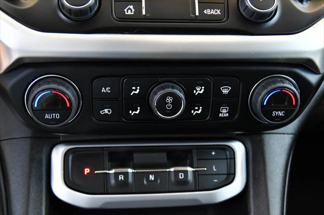 2023 GMC Acadia AWD SLT