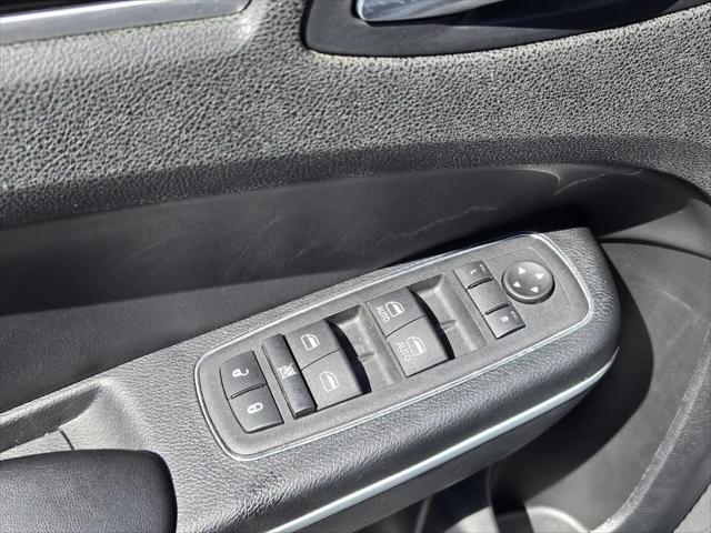 2023 Chrysler 300 Touring
