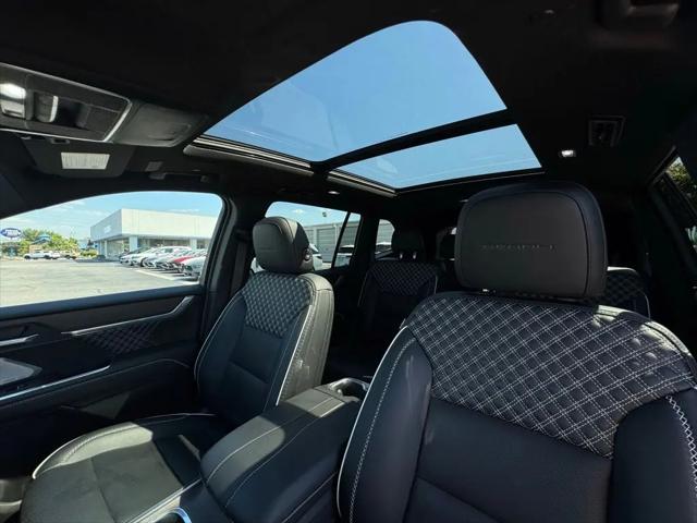 2024 GMC Acadia FWD Denali