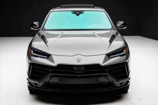 2023 Lamborghini Urus S