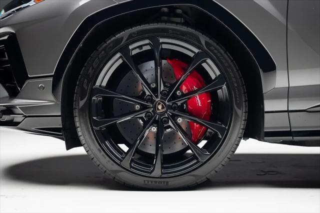 2023 Lamborghini Urus S