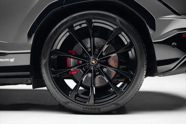 2023 Lamborghini Urus S