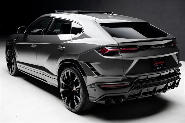 2023 Lamborghini Urus S