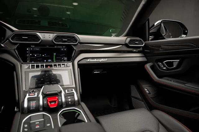 2023 Lamborghini Urus S